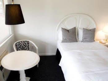 Sole East Beach Монток Экстерьер фото